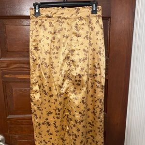 Zara High Waisted MIDI Skirt